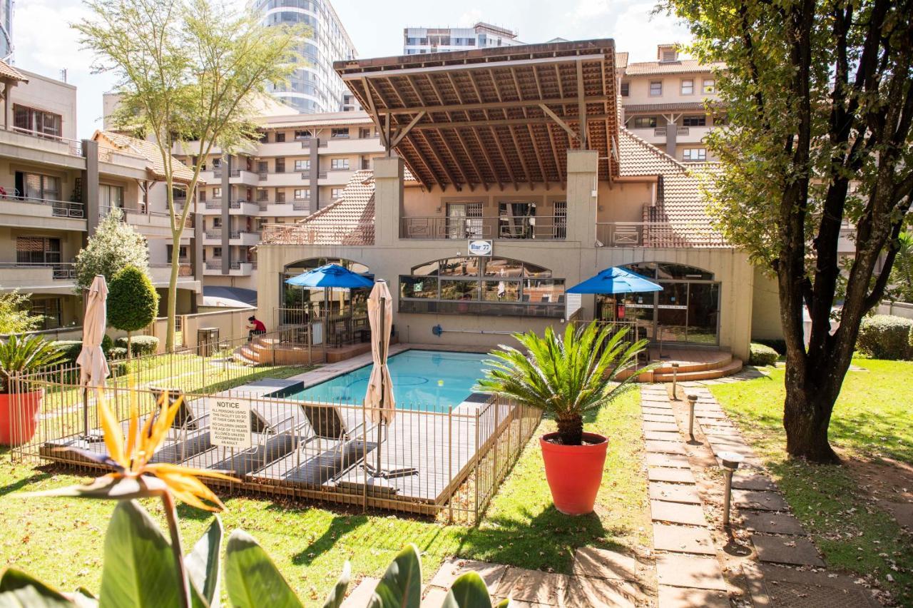 Grayston Exec Apartments Joanesburgo Exterior foto